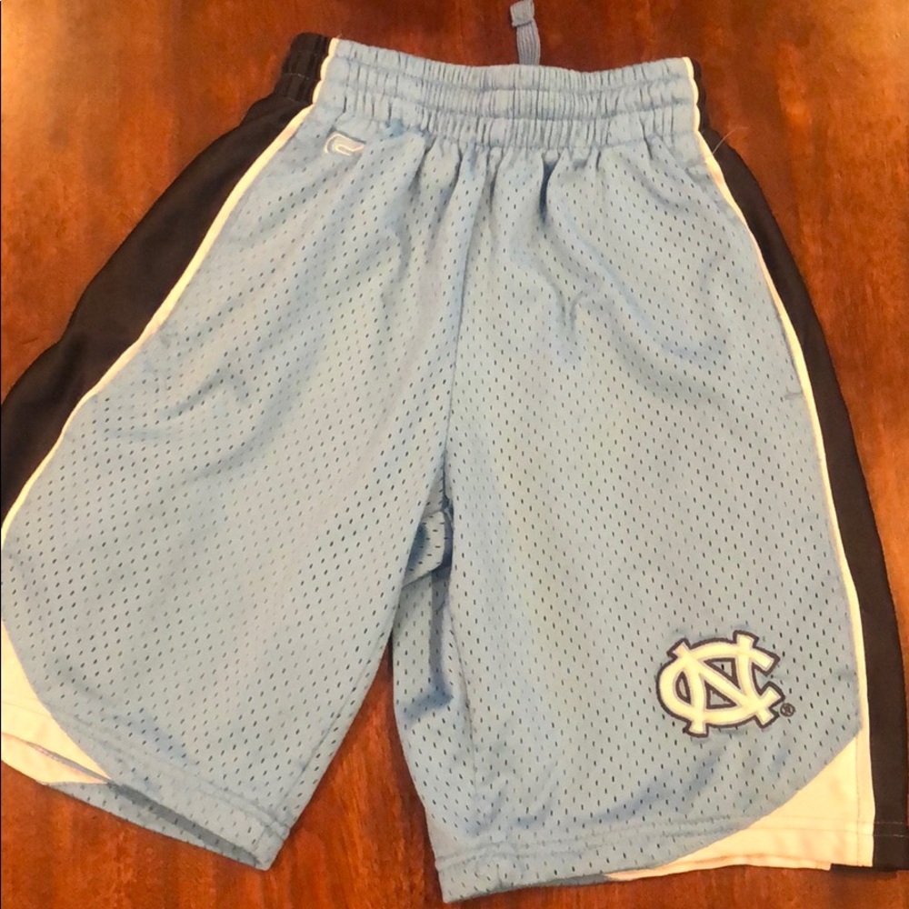 Boys North Carolina Tar Heels basketball shorts